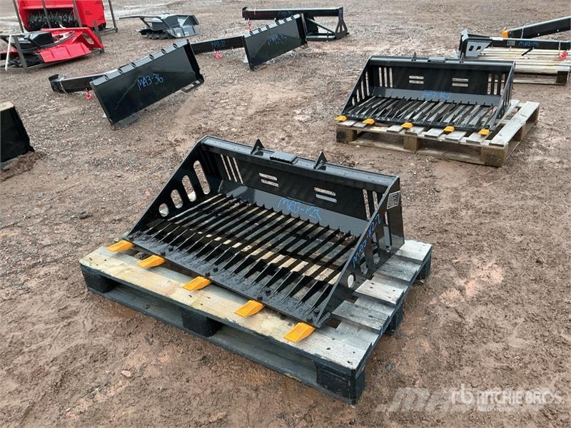  GIYI GY-RB44 44 in Skeleton Mini Skid Steer Bucket 挖斗