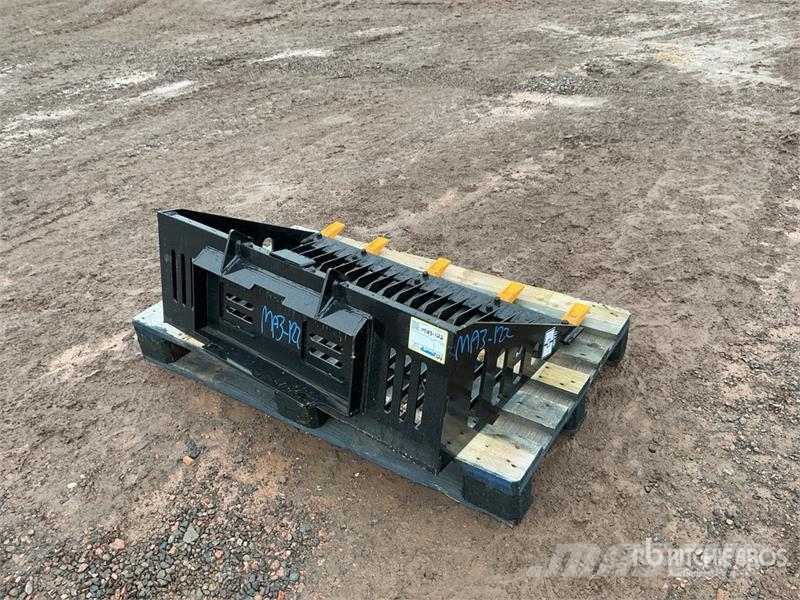  GIYI GY-RB44 44 in Skeleton Mini Skid Steer Bucket 挖斗