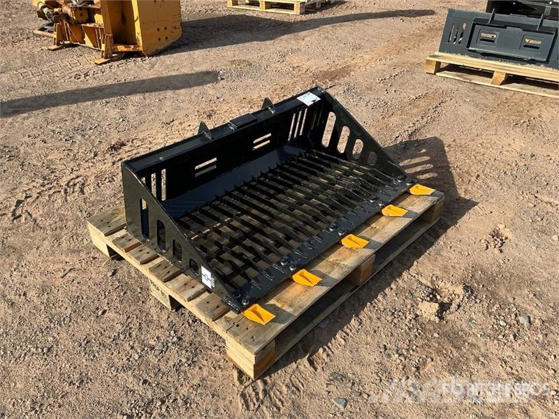  GIYI GY-RB44 44 in Skeleton Mini Skid Steer Bucket Cucharones
