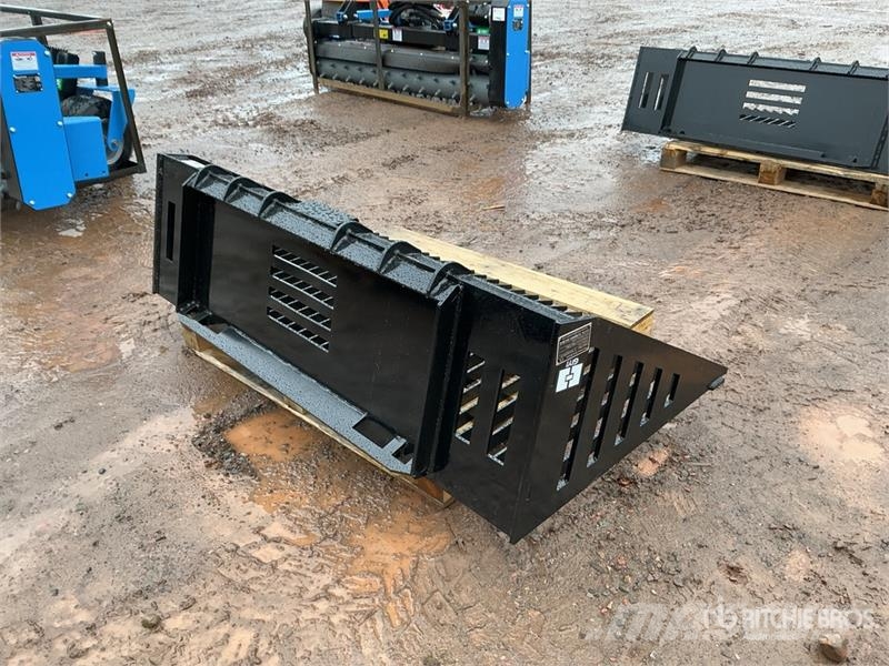  GIYI GY-RB66N 66 in Rock Skid Steer Bucket (Unused Łyżki do ładowarek