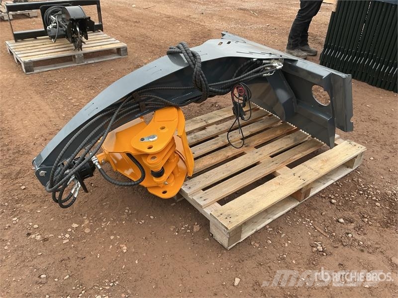 GIYI GY-RG63 2200 lb Rotating Skid Steer Grapple ( Greifer