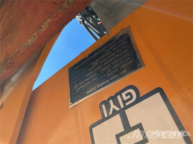 GIYI GY-RG63 2200 lb Rotating Skid Steer Grapple ( Grapples
