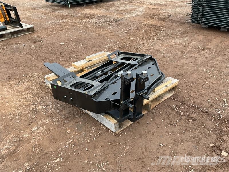  GIYI GY-SF60 60 in Skid Steer Forks (Unused) Fourche