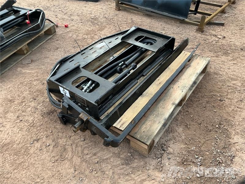  GIYI GY-SF60 60 in Skid Steer Forks (Unused) Forche