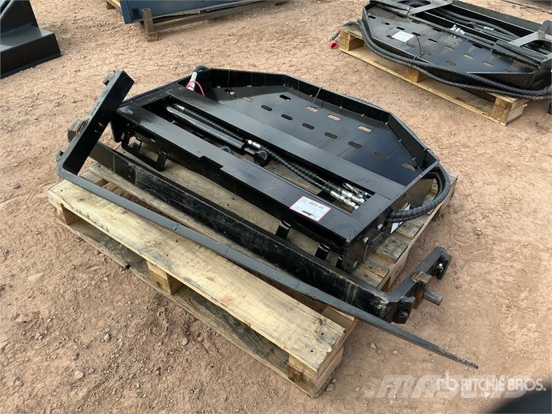 GIYI GY-SF60 60 in Skid Steer Forks (Unused) Forche