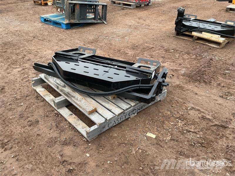  GIYI GY-SF60 60 in Skid Steer Forks (Unused) Fourche