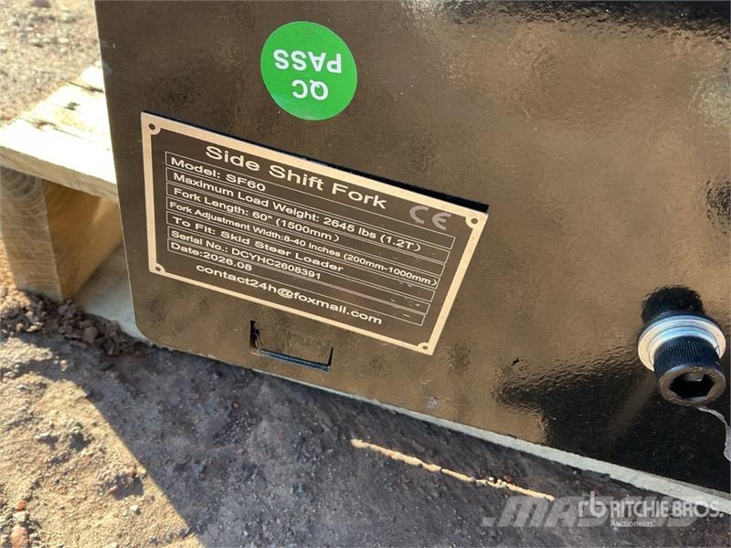 GIYI GY-SF60 60 in Skid Steer Forks (Unused) Vilice