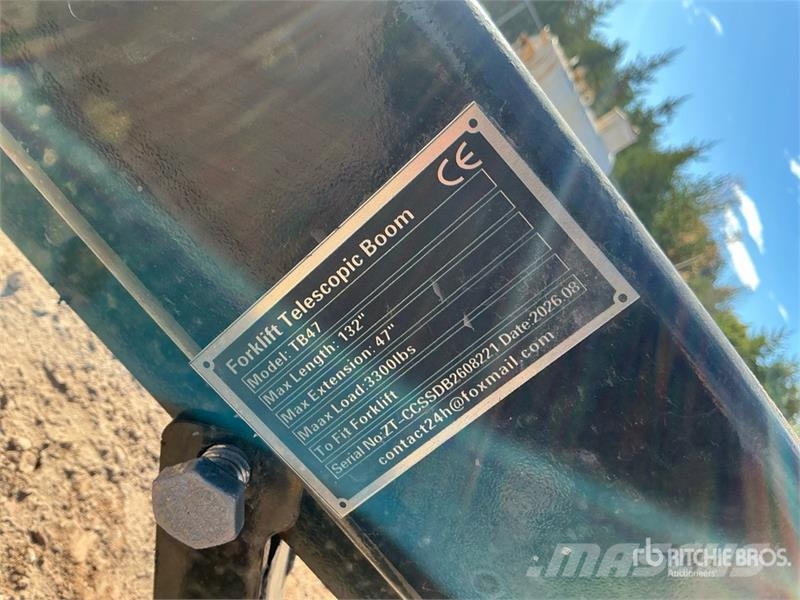 GIYI GY-TB47 132 in 3300 lb Forklift Telescopic Bo Ostali priključci i komponente