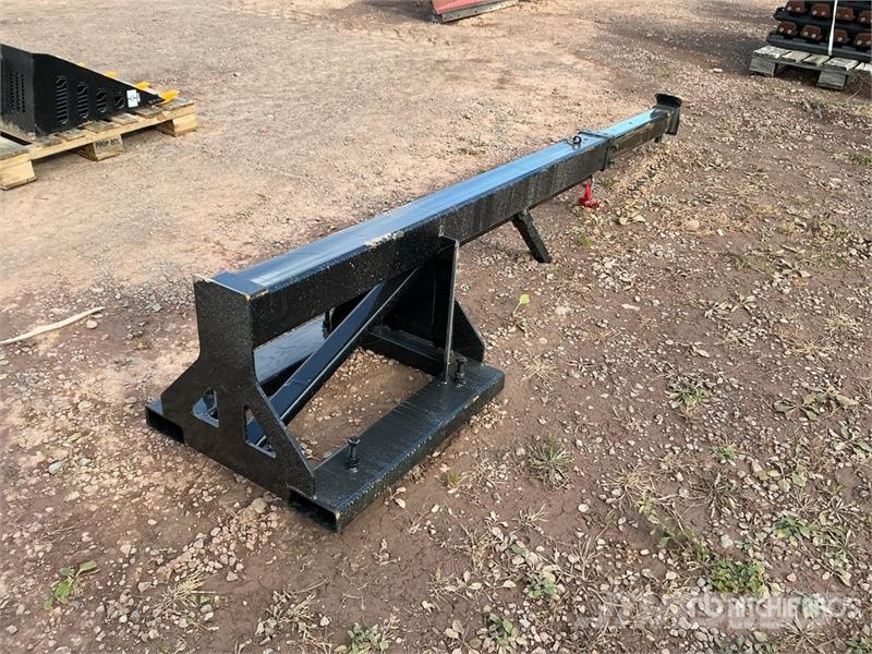 GIYI GY-TB47 132 in 3300 lb Forklift Telescopic Bo Ostali priključci i komponente