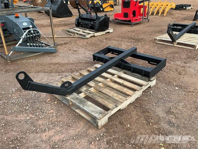 GIYI GY-TB72 72 in Skid Steer Tree Boom (Unused) Outros componentes