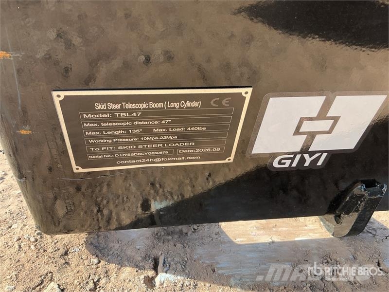 GIYI GY-TBL47 135 in Skid Steer Telescopic Boom (L Outros componentes