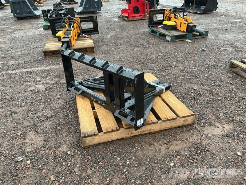  GIYI GY-TP45 25 in Skid Steer Post Puller (Unused) Drugi deli