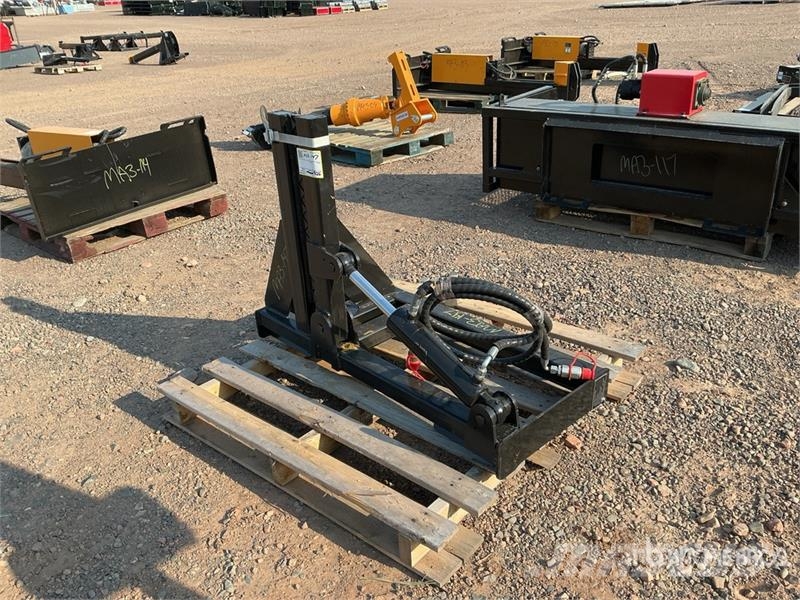 GIYI GY-TP45 25 in Skid Steer Post Puller (Unused) Drugi deli
