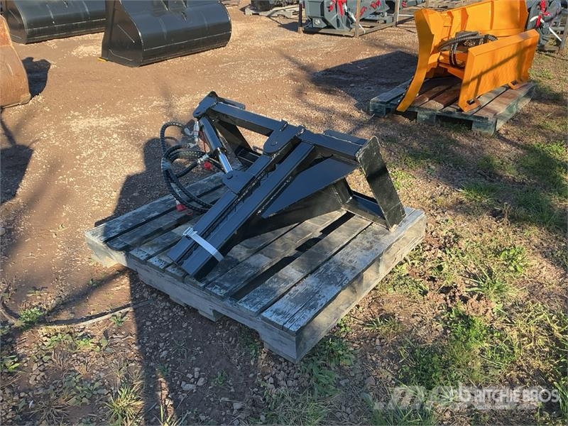 GIYI GY-TP45 25 in Skid Steer Post Puller (Unused) Outros componentes