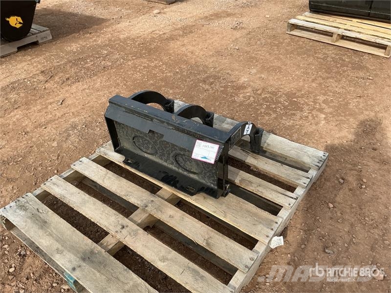 GIYI GY-TRP12 12 in Mini Skid Steer Ripper Scarifi Půdní rozrušovače
