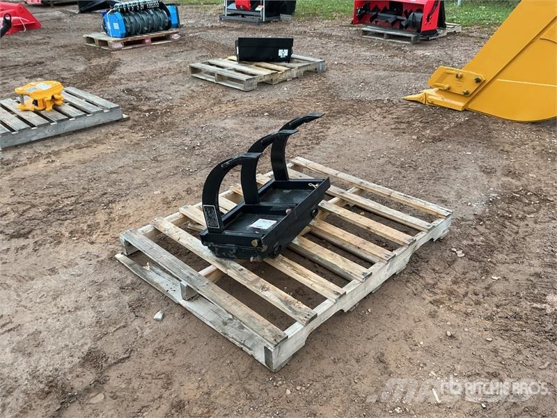 GIYI GY-TRP12 12 in Mini Skid Steer Ripper Scarifi Escarificadoras