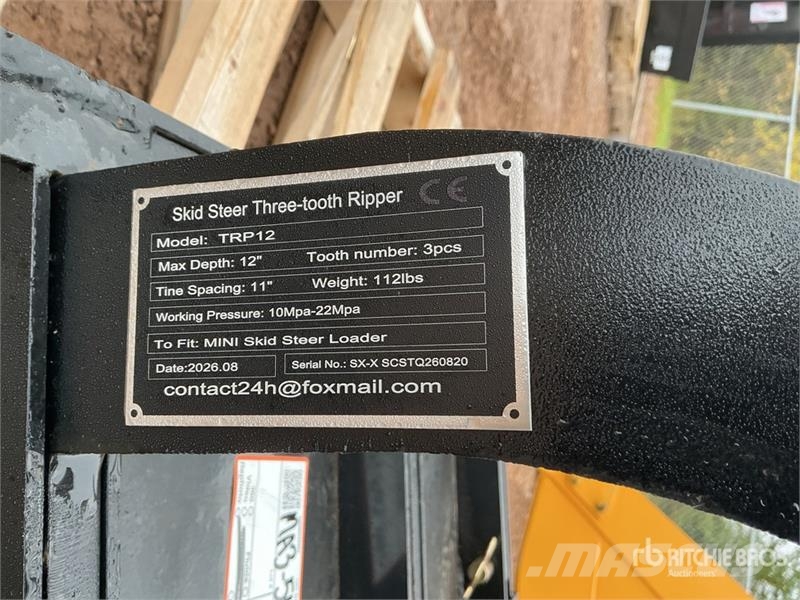 GIYI GY-TRP12 12 in Mini Skid Steer Ripper Scarifi Escarificadoras