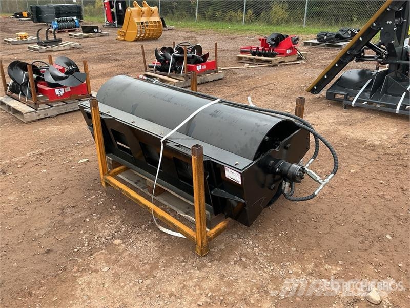 GIYI GY-VR59 59 in Skid Steer Vibratory Roller (Un Дорожные катки