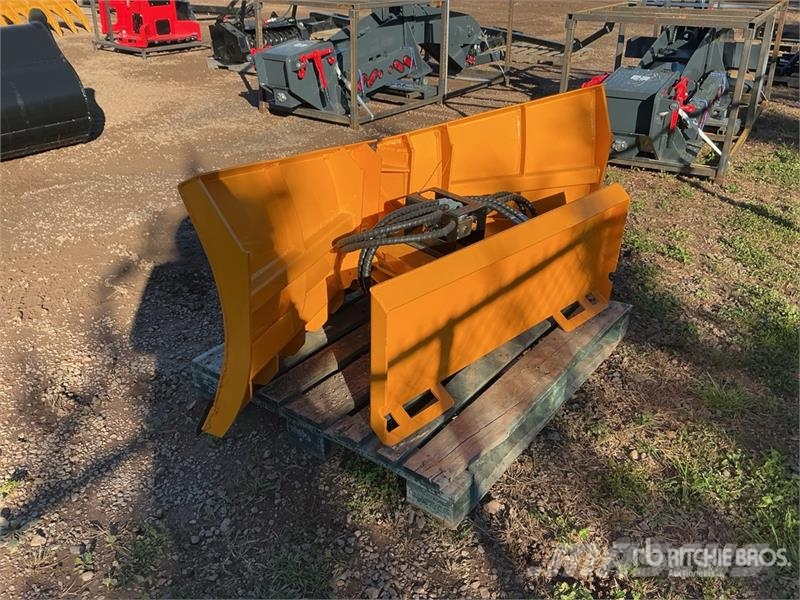 GIYI GY-VSB74 74 in V-Shaped Skid Steer Snow Blade Lemiesze i pługi śnieżne