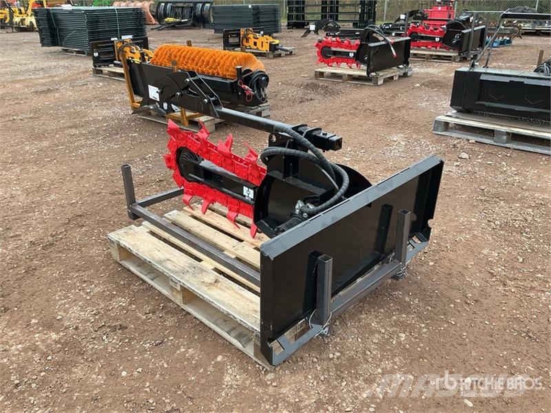 GIYI GY-X39 39 in Mini Skid Steer Trencher (Unused Kjedegravere