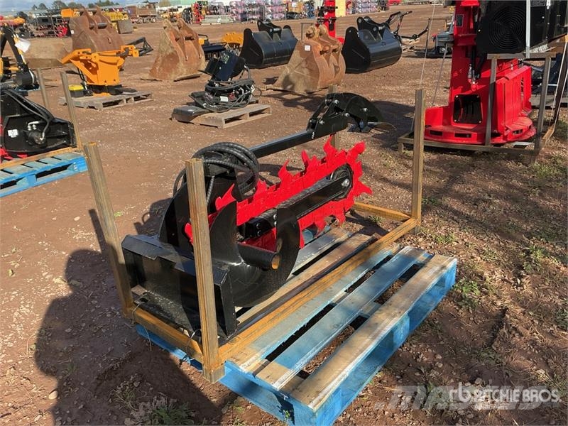 GIYI GY-X39 39 in Mini Skid Steer Trencher (Unused Valetadeiras