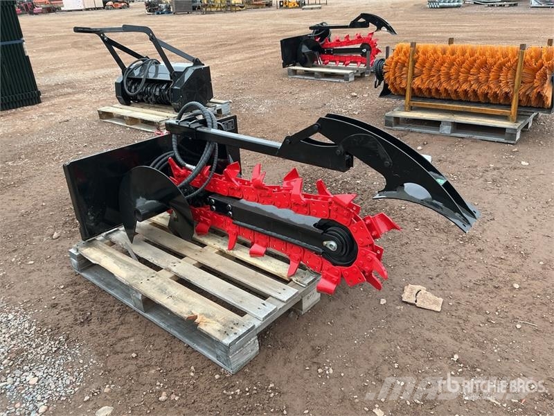  GIYI GY-X39 39 in Mini Skid Steer Trencher (Unused Kjedegravere