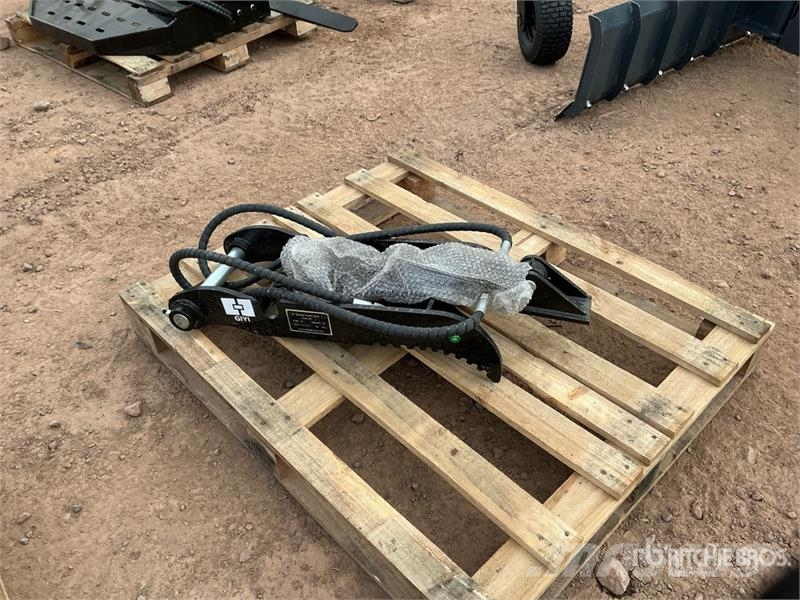  GIYI GY-XJ3T 30 in Hydraulic Excavator Thumb - Fit Baldes