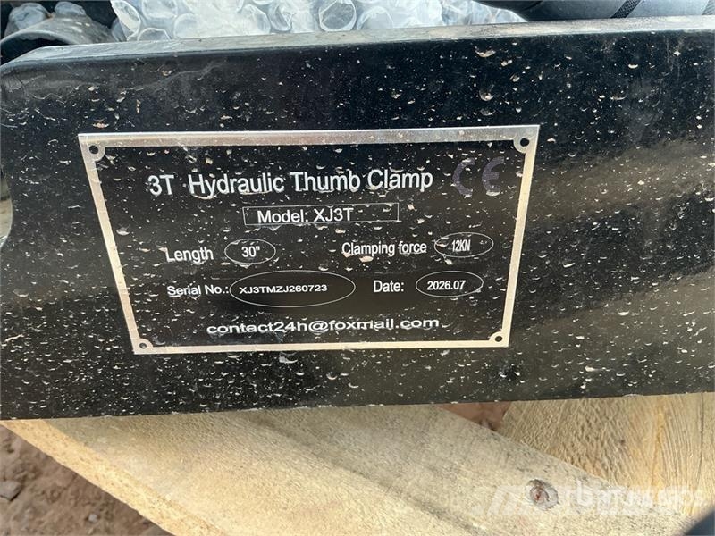  GIYI GY-XJ3T 30 in Hydraulic Excavator Thumb - Fit Baldes