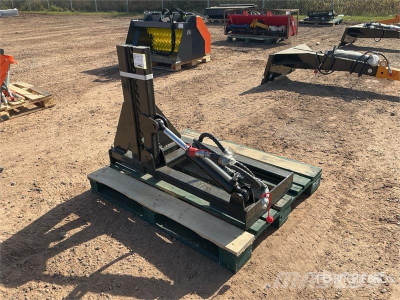  GIYI TP25 25 in Skid Steer Tree Puller (Unused) مكونات أخرى