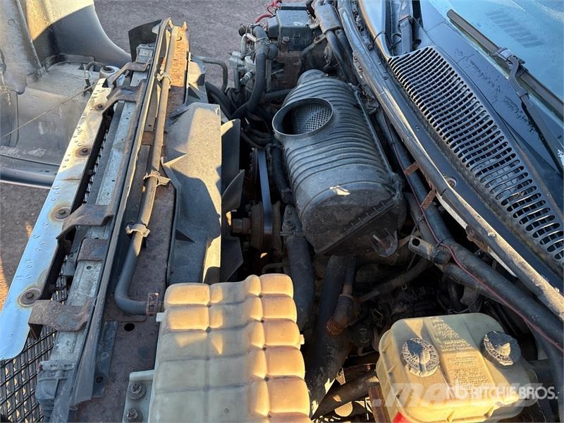 GMC C6500 4x2 Truck Kita