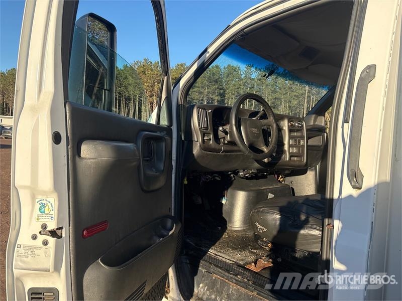GMC C6500 4x2 Truck Kita