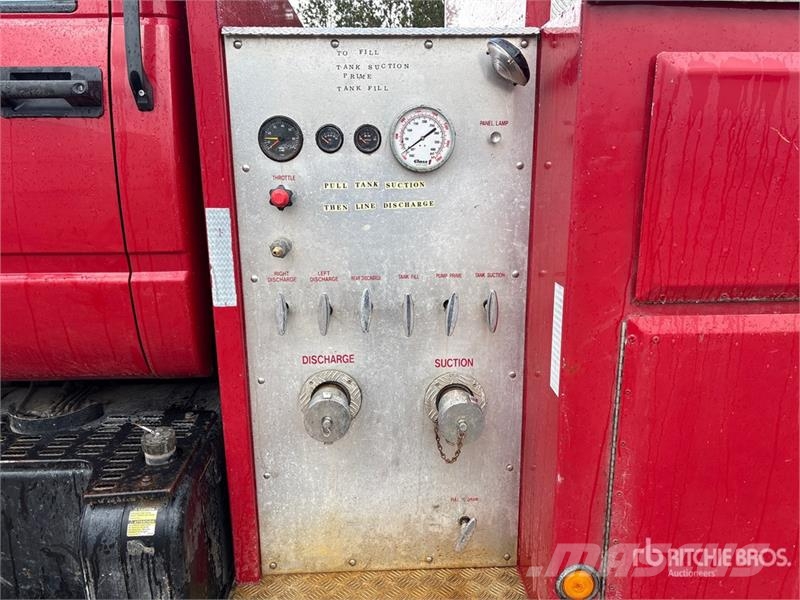 GMC C7500 4x2 Fire Truck Camion Pompieri