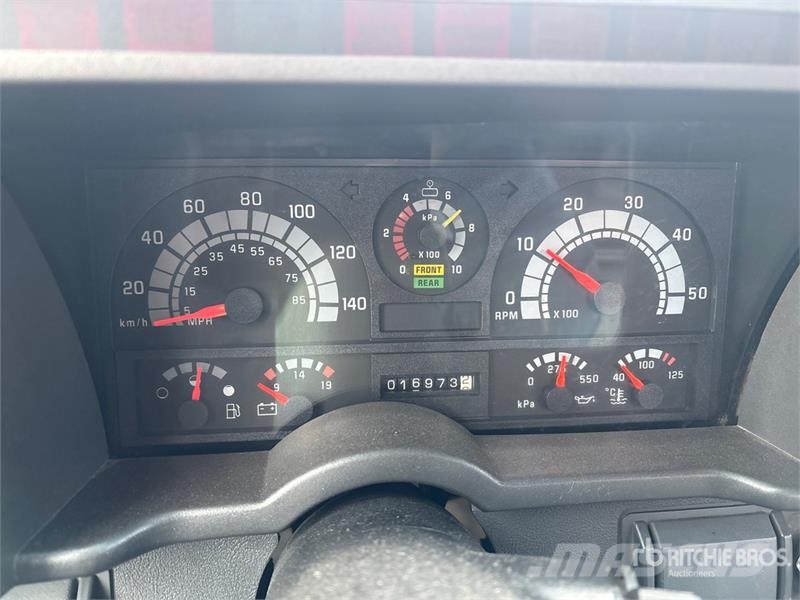 GMC C7500 4x2 Fire Truck Camion Pompieri