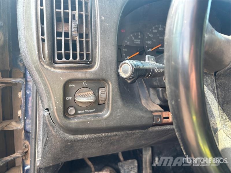 GMC C8500 Camion ribaltabili