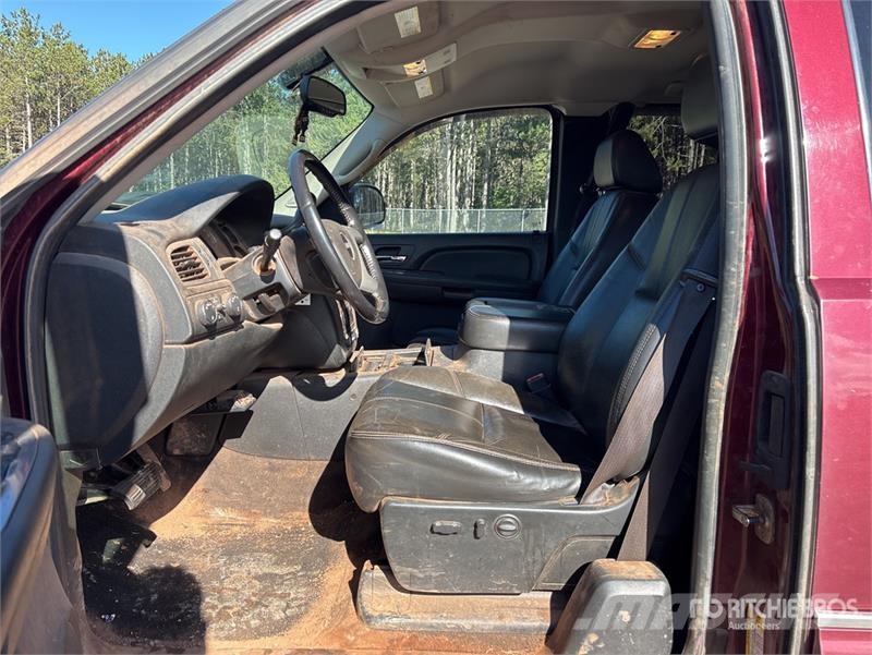 GMC Sierra 1500 Pritschenwagen/Pritschenwagen mit Seitenklappe
