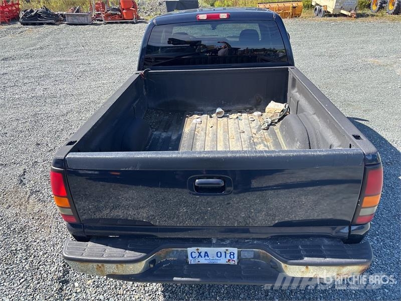 GMC Sierra 1500 其他