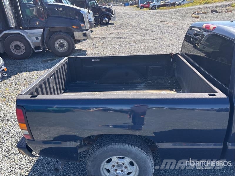 GMC Sierra 1500 其他