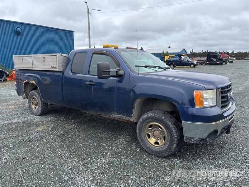 GMC Sierra 2500HD Muu