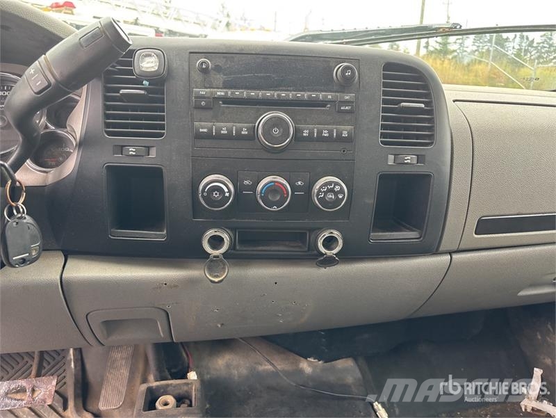 GMC Sierra 2500HD Muu
