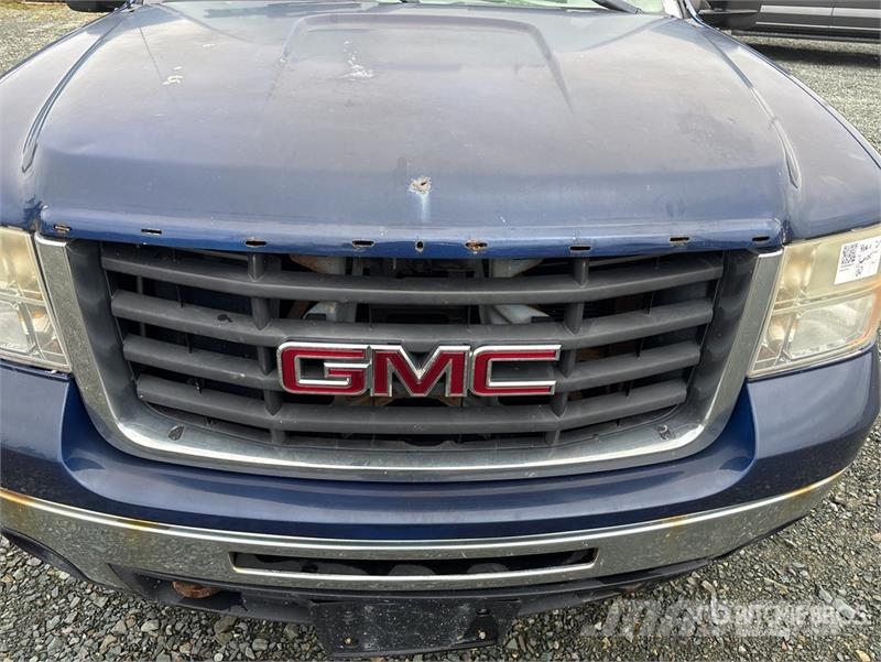 GMC Sierra 2500HD Muu