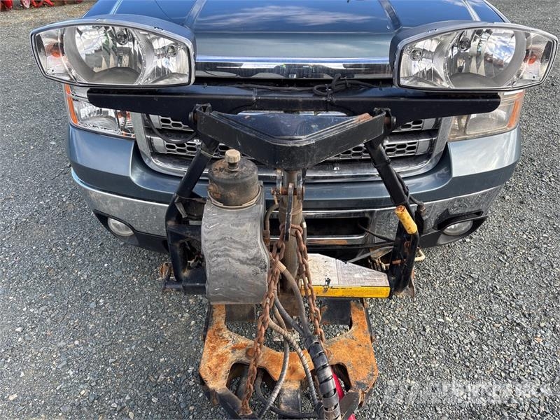 GMC Sierra 3500HD 4x4 Crew Cab Pickup Other