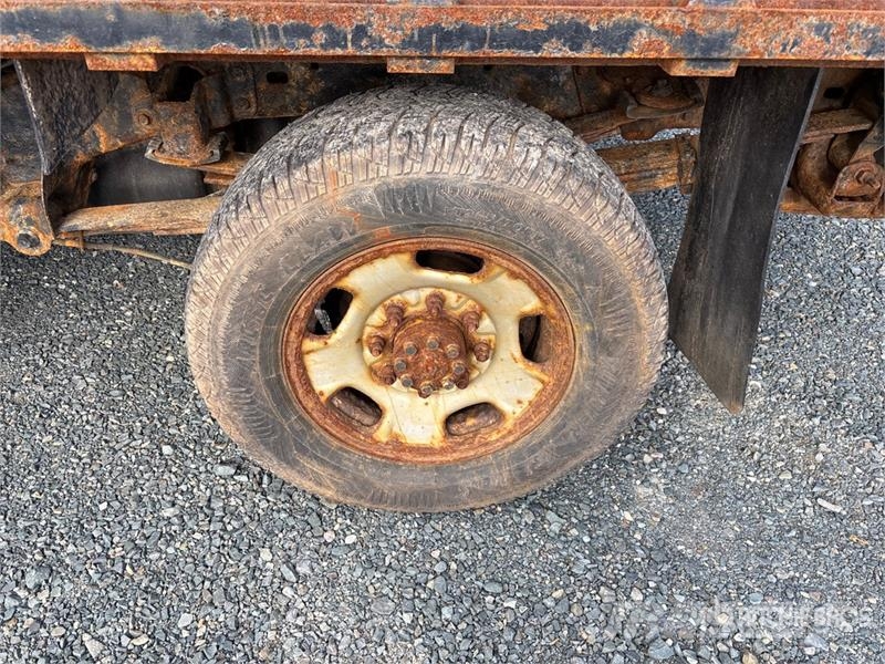 GMC Sierra 3500HD 4x4 Crew Cab Pickup Other