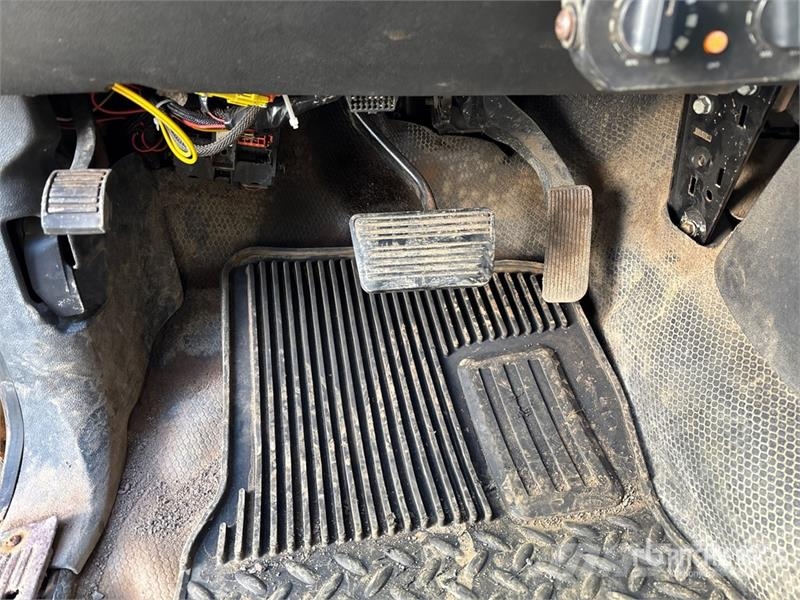 GMC Sierra 3500HD 4x4 Crew Cab Pickup Other