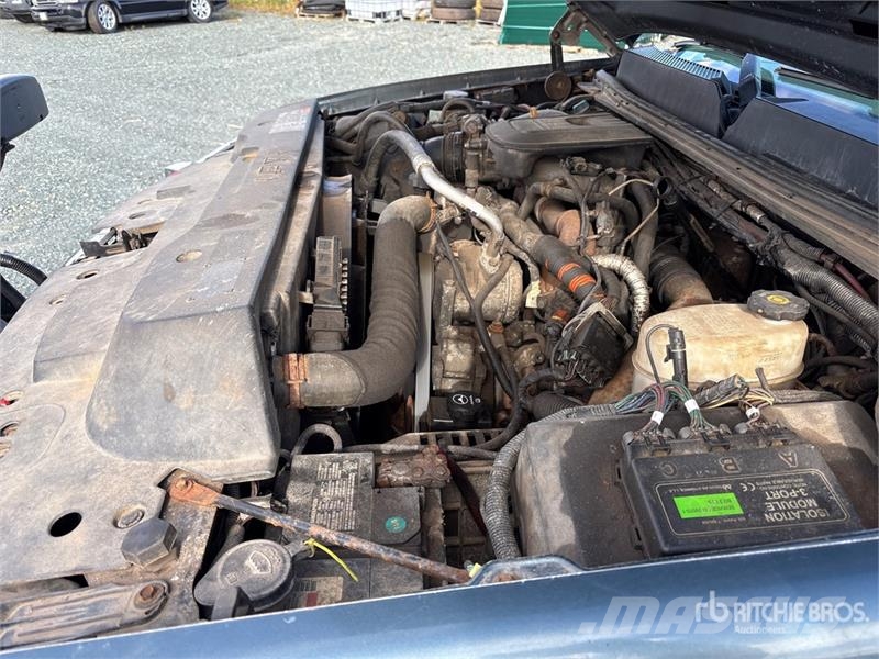 GMC Sierra 3500HD 4x4 Crew Cab Pickup Other