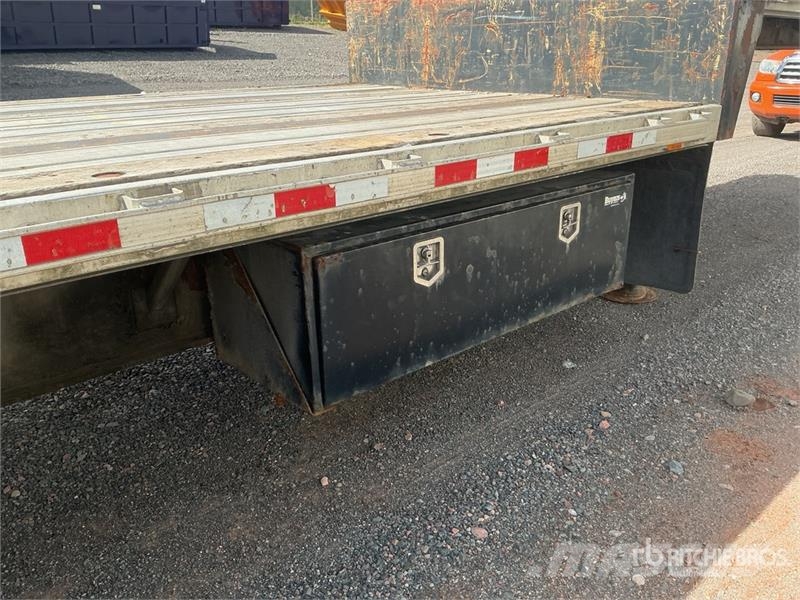Great Dane 50 ft Tri/A Step Deck Trailer Lavetit