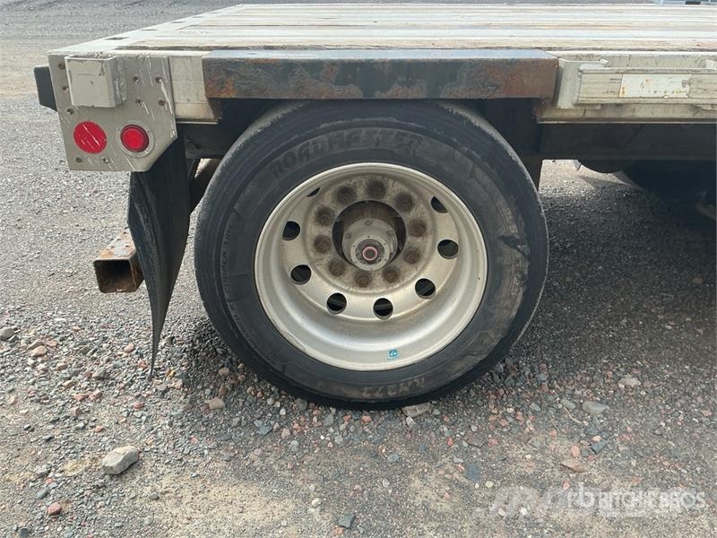 Great Dane 50 ft Tri/A Step Deck Trailer Lavetit