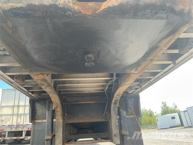 Great Dane 50 ft Tri/A Step Deck Trailer Lavetit