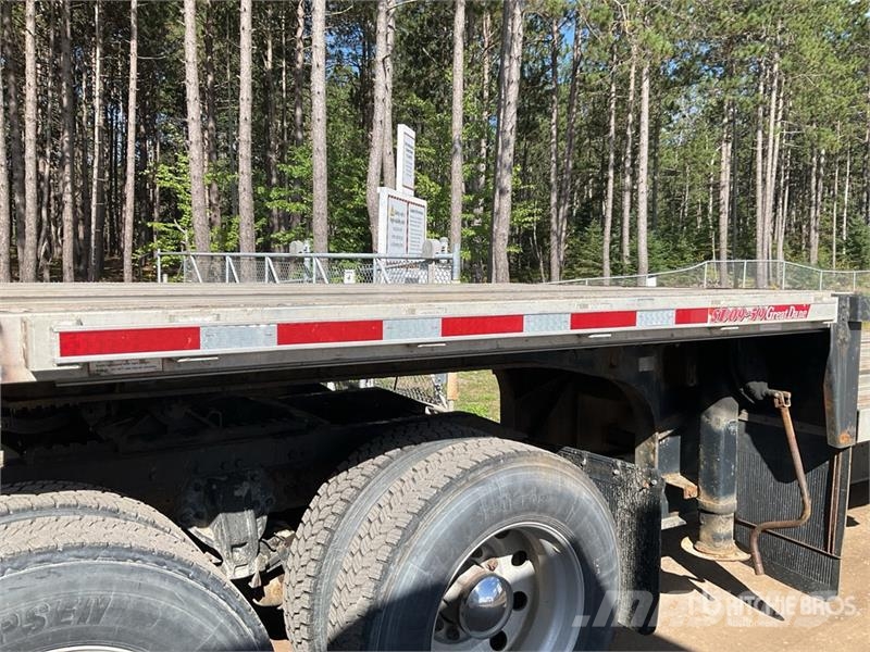 Great Dane 50 ft Tri/A Step Deck Trailer Lavetit