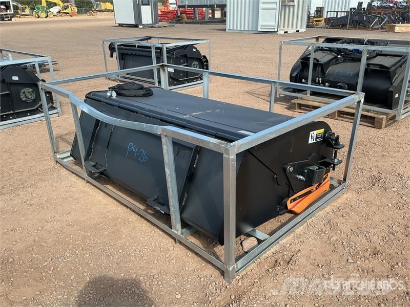 Greatbear 72 in Skid Steer Sweeper (Unused) Süpürgeler
