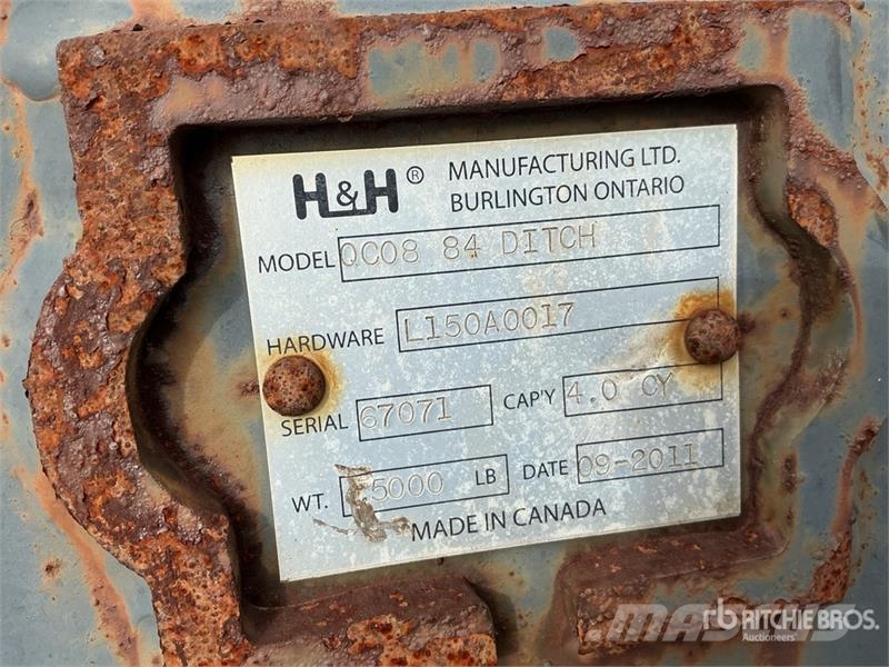 H & H & 82 in 4 cyd Q/C Cleanup Excavator Bucket 挖斗